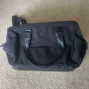 Beis weekender bag